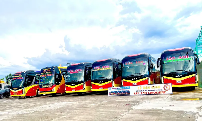 Nh&agrave; xe S&agrave;i G&ograve;n Măng Đen: d&agrave;n xe T&acirc;n Anh Limousine phục vụ tuyến đường d&agrave;i