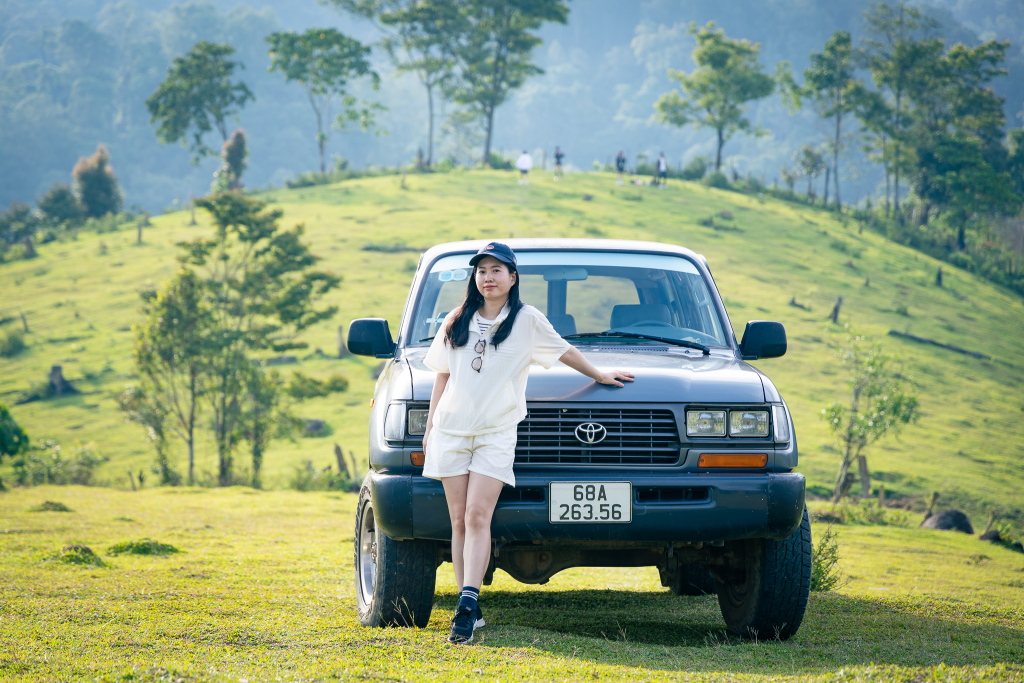 Đồi bò Măng Cành Kon Tum - đồng cỏ xanh mướt bát ngát như New Zealand giữa vùng cao nguyên Tây Nguyên Việt Nam