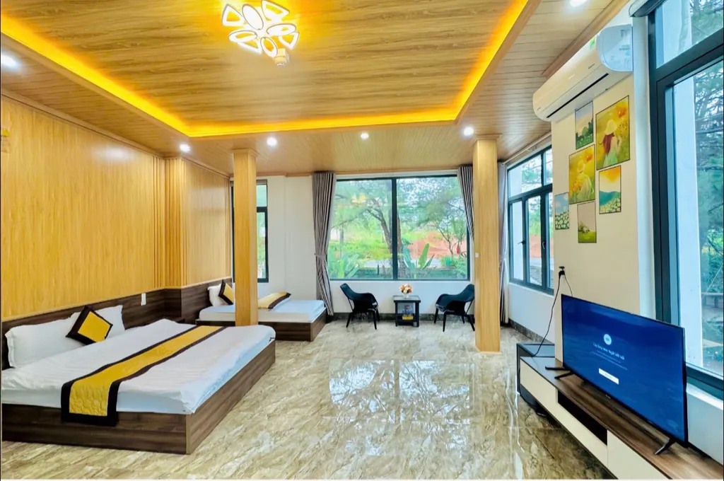 Phòng sáng tại HeniSi 2 Hotel Măng Đen